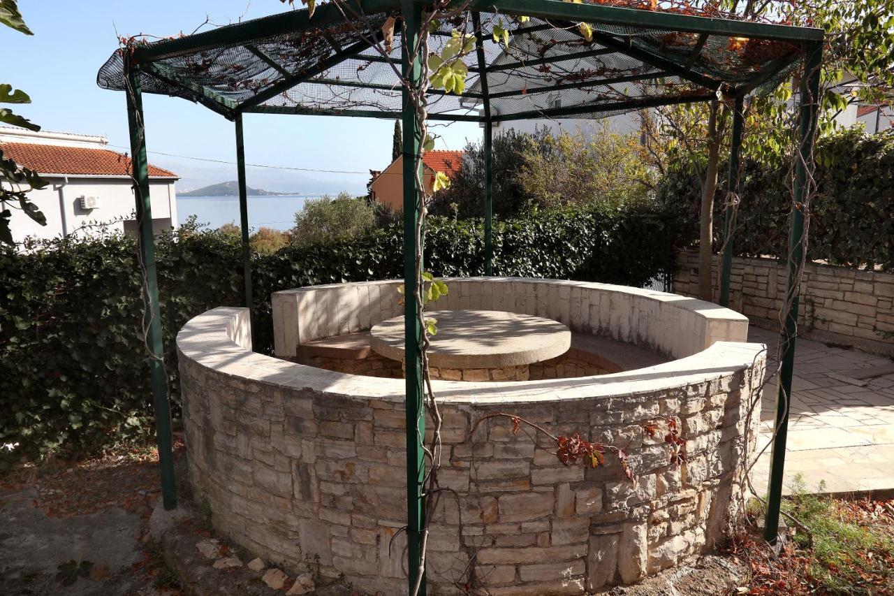 Apartman Karaga Trogir Ngoại thất bức ảnh