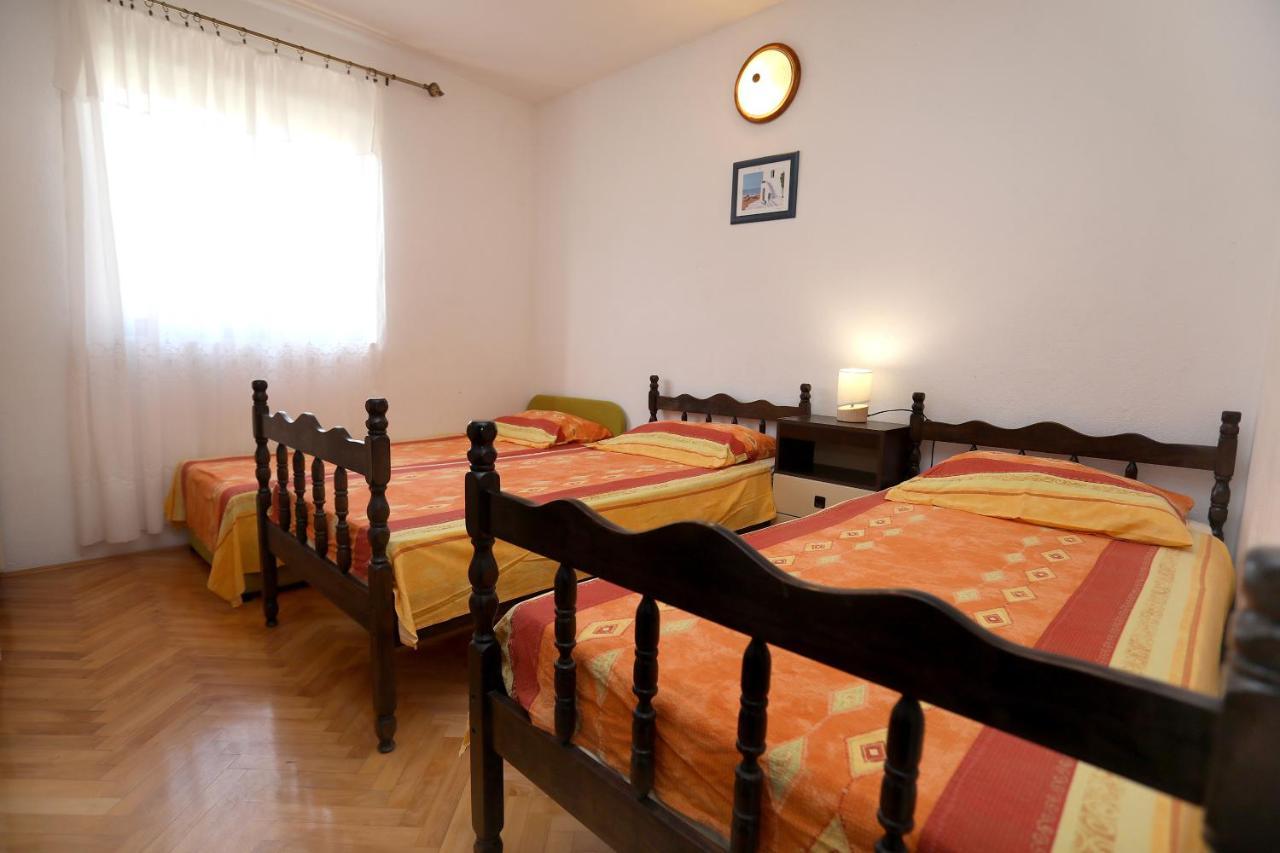 Apartman Karaga Trogir Ngoại thất bức ảnh