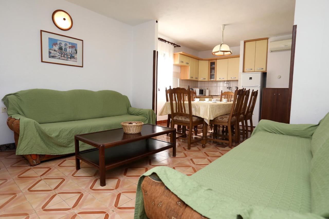 Apartman Karaga Trogir Ngoại thất bức ảnh