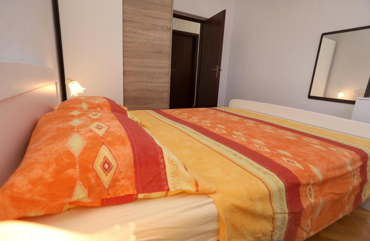 Apartman Karaga Trogir Ngoại thất bức ảnh