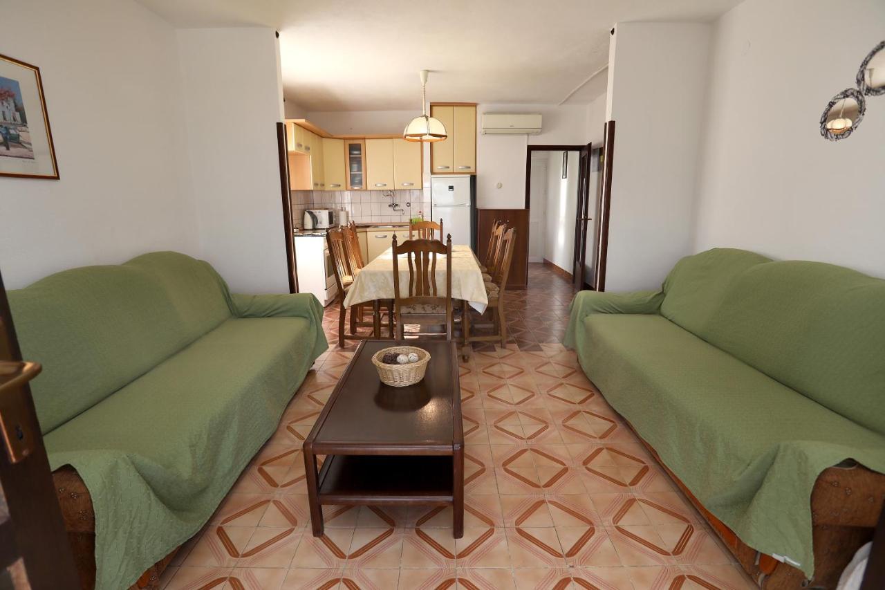 Apartman Karaga Trogir Ngoại thất bức ảnh